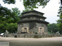 경주타워 속의 황룡사 목탑