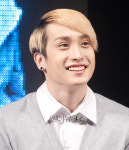 제국의아이들 태헌, 이번 앨범 대박나야해요 [포토]