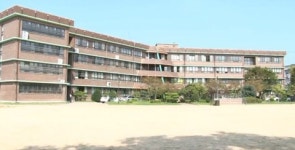 학력 위조 교장, 25년간 허위 조작한 사실 들통