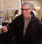 ‘졸업’ 마이크 니콜스 감독, 심장마비로 타계