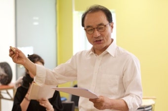 현세태에 대한 화끈 발칙한 풍자, 김명곤의 창작판소리 ‘금수궁가’