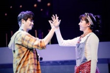90년대 청춘의 추억...뮤지컬 원스어폰어타임 인 해운대