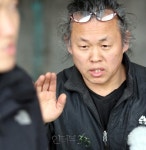 김기덕 감독, 라트비아에서 코로나19로 사망