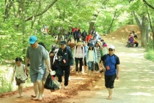 [김두호가 만난 人] 계족산 황톳길 만든 조웅래 회장, 자유로운 영혼의 괴짜왕