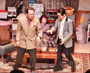 [정중헌의 문화와 사람] 창단 59년 극단 여인극장의 반가운 대학로 귀환...실버 라이팅