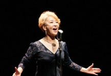 연극 여제(女帝) 윤석화 별세...향년 69세