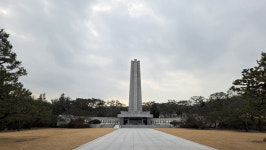 [홍찬선 시인의 시로 보는 세상 풍경] (51) 국립서울현충원에서 나라 위해 목숨 바친 그분들을 생각한다