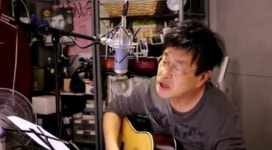 가수 김창완 노란리본 '교문에 매달린 노란 리본. 너의 웃음. 너의 체온'