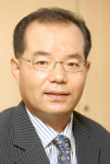 [데스크 칼럼-최준호]‘송덕비’가 보고싶다