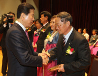 농협, 4월 새농민·우수사무소 시상
