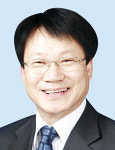 감문농협, 하나로마트 할인·경로잔치 호응