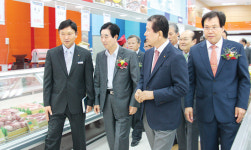 갈말농협, 하나로마트 신축개장