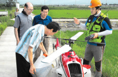 “벼 병해충 꼼짝마”…동거창농협, 항공방제