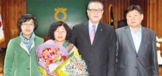 김숙희 화개농협 농주모 회장 ‘효부상’ 수상