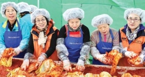 서울농협, 소외이웃에 ‘사랑의 김치’ 전달