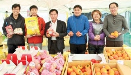 백양사농협, 농산물 직거래 알뜰장터 열어