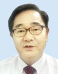 [잠깐]홍순찬 한국사료협회 이사