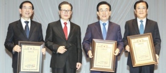 법률소비자연맹, 공약 이행 우수 광역단체장 선정 시상