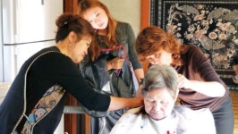 파주농협, 이미용 봉사…어르신들 모처럼 웃음꽃