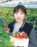 딸기 체험농장 운영 젊은 여성농군 김일중씨 <경기 용인>