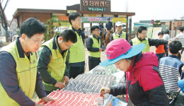 농협 “안성팜랜드서 농축산물 싸게 사세요”