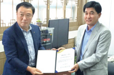 검단농협, 서강화농협에 가뭄재해 지원비 500만원 전달