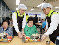농협금융지주, 복지관서 봉사활동