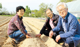 ‘텃밭 갈아주기’ 취약농가 효자손 노릇