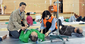삼계농협, 장수 기원 ‘행복버스’ 호평
