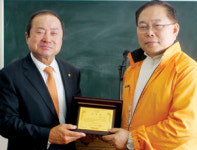 송파농협 임직원, 연천 통현1리 명예주민 되다