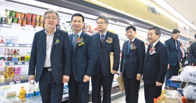 창원 진북농협 하나로마트, 증축개점…본격 영업