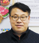 [이사람]농협이념 실천 우수직원 강원 정선농협 중부지점 신태선 지점장