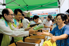 “‘아산맑은’ 농산물 애용해주세요”