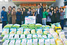 경남 거창농협과 농가주부모임, 소외계층 45가구에 ‘쌀 나눔’
