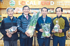 로컬푸드직매장, 지역명소로 자리 잡아