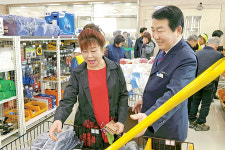 강내농협 ‘마트형 영농자재판매장’ 개점