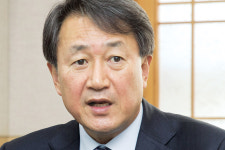 “사료값 할인판매 네번 실시…농가실익 제고”