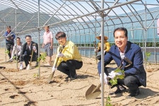 “샤인머스캣, 상동지역 새 소득작물로”