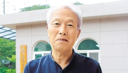 [팔도 핫피플] ‘산야초·약초 강의’ 이기범 황금약초식물원 대표