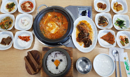 건강한 한끼 대접 ‘농가레스토랑’ 농촌 활력소