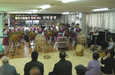 제주시 이도2동 난타동아리, 주민들에게 흥 듬뿍 선물