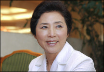 그녀에게서 제주 어머니-만덕 할머니를 느꼈다