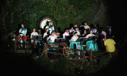 용(龍)도 춤추게 하다…용연서 펼쳐진 풍류 한마당