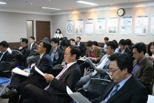 낡은 정치 가라!…생태.평화.복지의 새로운 희망정치