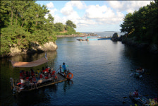 쇠소깍 바위에서 맛본 짠물의 위력