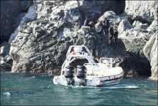 설날 올레길 걷다가 그만 갯바위에 갇혀