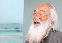 대법, 제주해군기지 반대 문정현 신부 유죄 확정