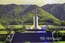 제주시충혼묘지 새단장...김만덕기념관 리모델링