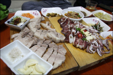 돔베고기 원조 35년 바우식당 ‘역사 속으로’