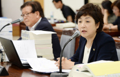 홍경희 의원, “관광협회가 왜 산으로 올라가나”